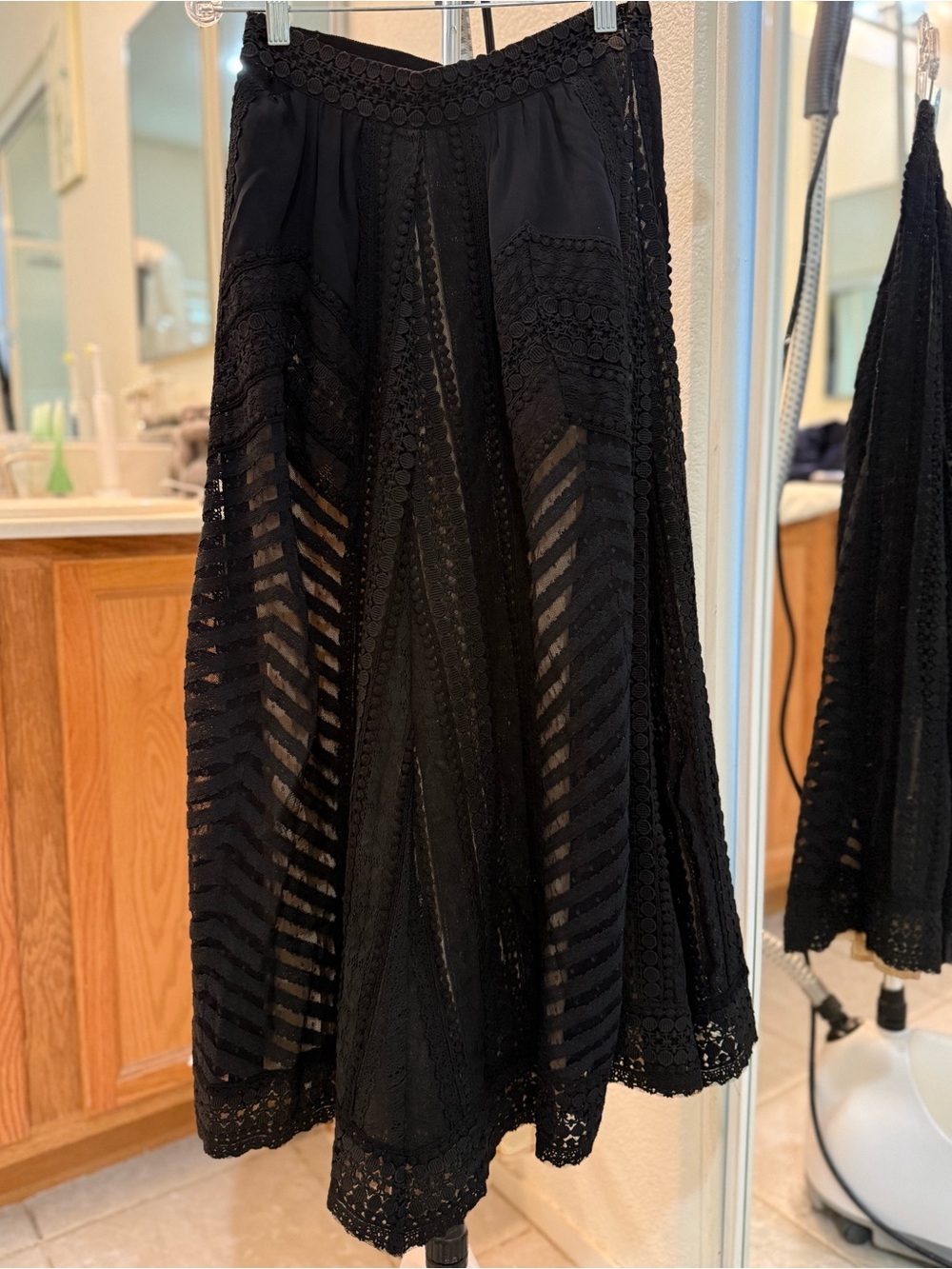 AMEN Maxi Skirt IT40 US4 UK8 S Black Lace Lined Flared